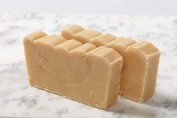Fudge - Slices – Front Label - peanut-butter